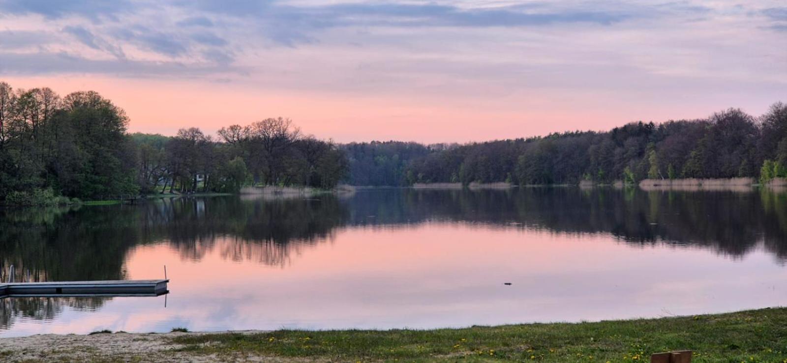 Domek Nad Jeziorem Bystrzyna Świdwin Екстериор снимка