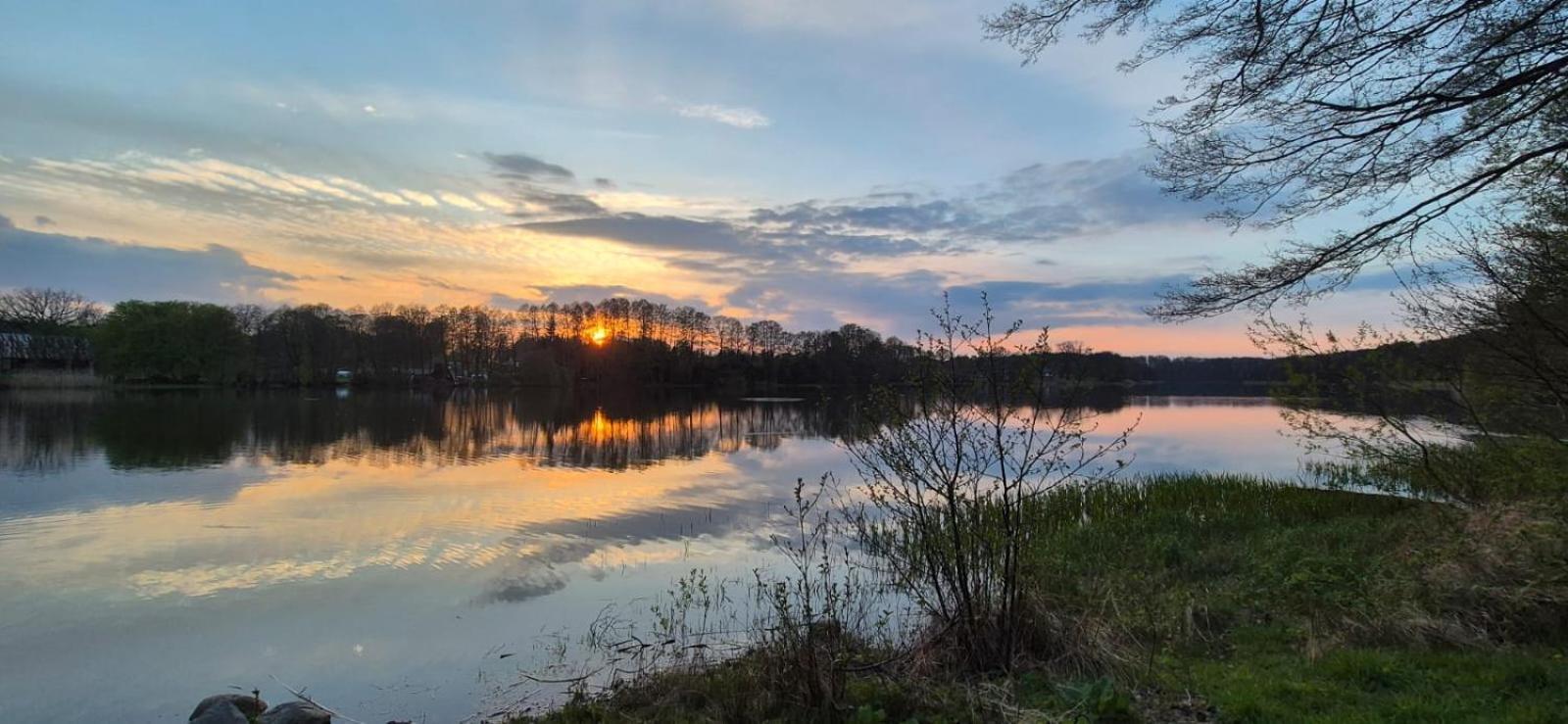 Domek Nad Jeziorem Bystrzyna Świdwin Екстериор снимка
