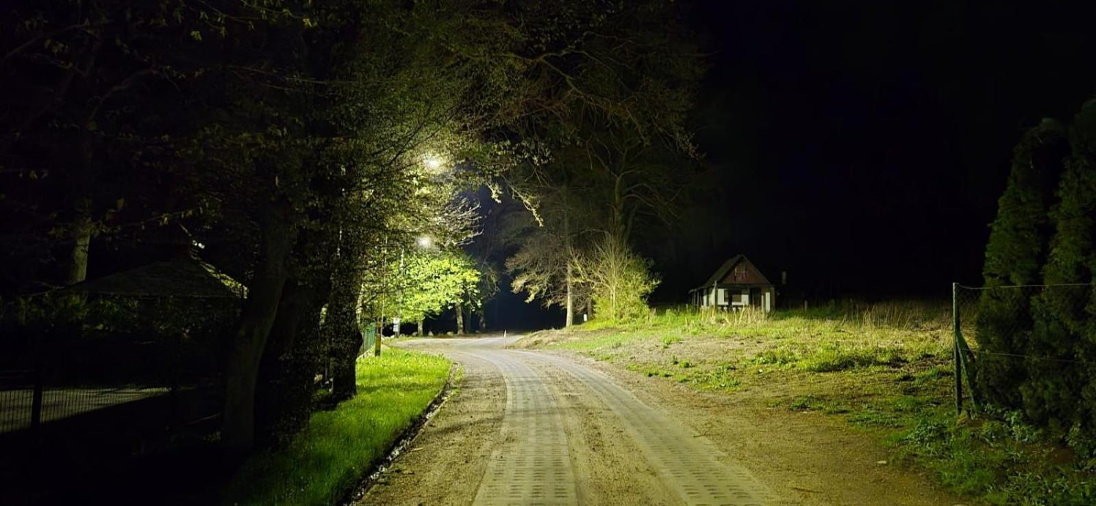Domek Nad Jeziorem Bystrzyna Świdwin Екстериор снимка